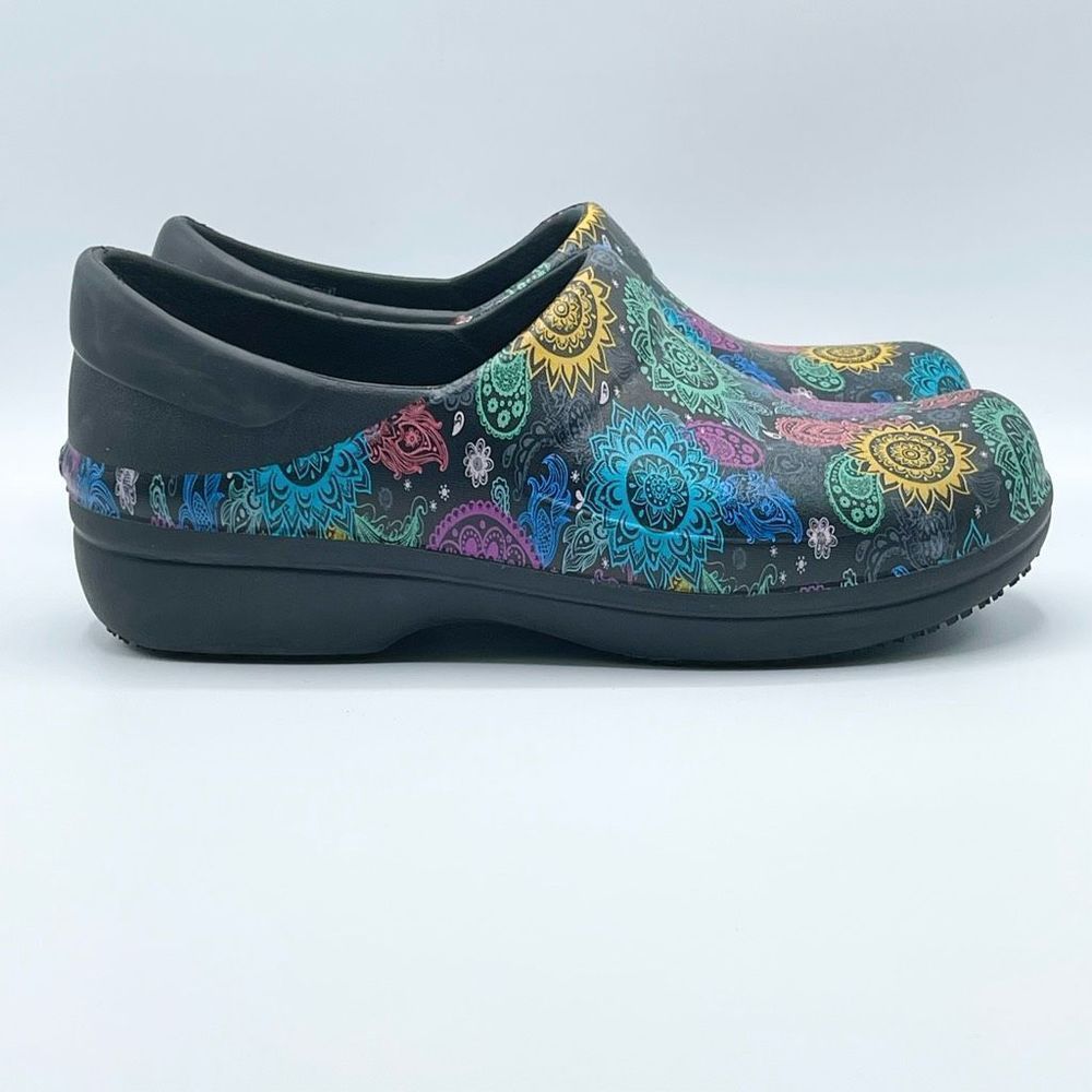 Women's Black Slip-On Clogs with Multicolor Mandala Print